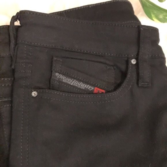 NWT | Diesel | skinzee jeans - Picture 4 of 6